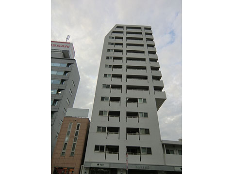 ダイナシティ三田の外観写真 - 港区三田2丁目17番16号