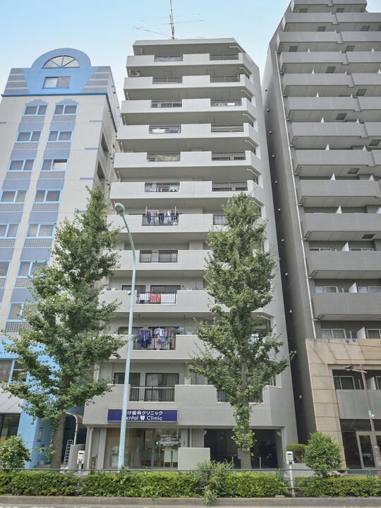 パラスト白山 外観(2025年撮影)