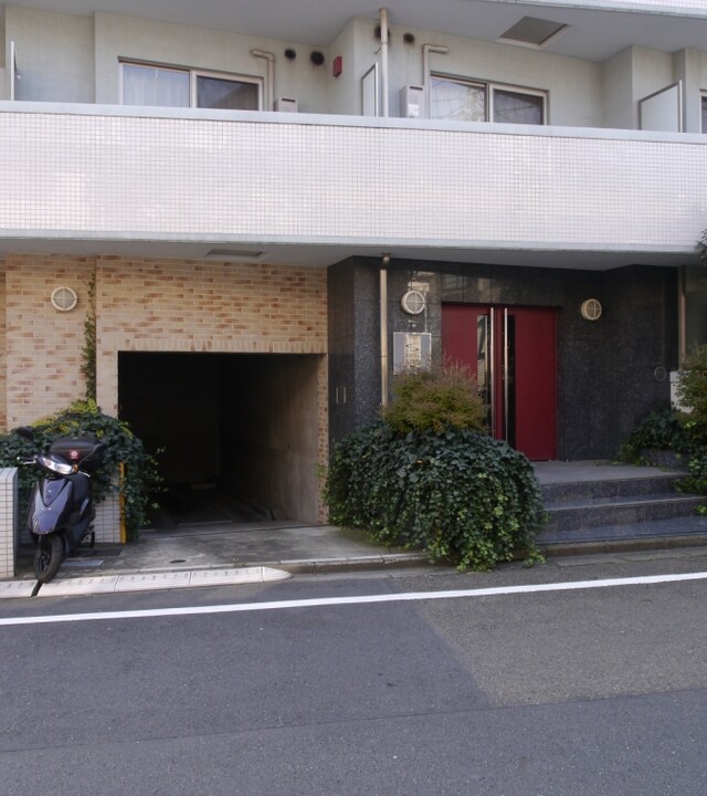 エスコートノヴェル代々木公園の写真 5枚目