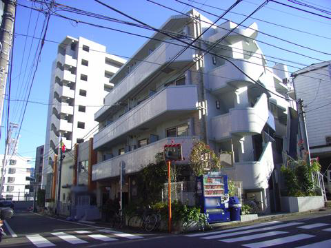 エスコートノヴェル代々木公園の写真 10枚目