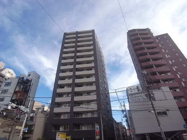 レガロ本郷三丁目の外観写真 - 文京区本郷3丁目41番3号