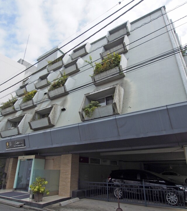 スリースターズマンションの写真 3枚目