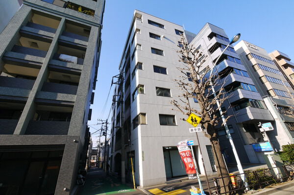 グランドメゾン本郷のエントランス・共用部