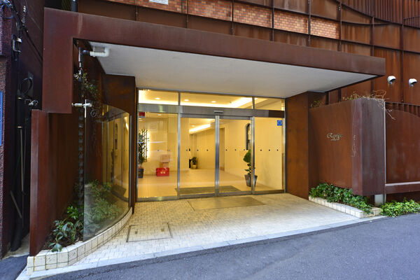 ランジェ青山の外観写真 - 東京都心の高級マンション