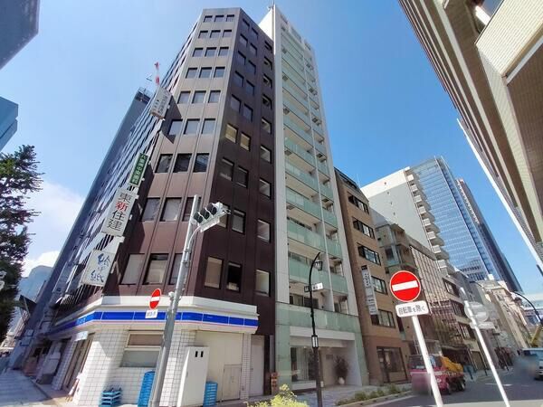 日本橋八重洲デュープレックスポーションのエントランス・共用部