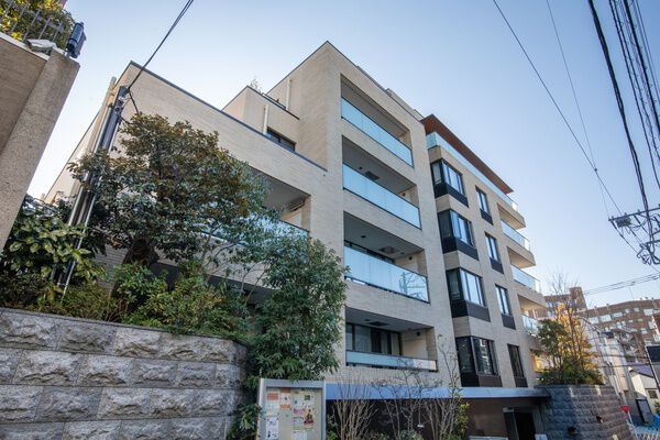 グランドメゾン白金レジデンスの外観写真 - 港区白金4丁目13番10号