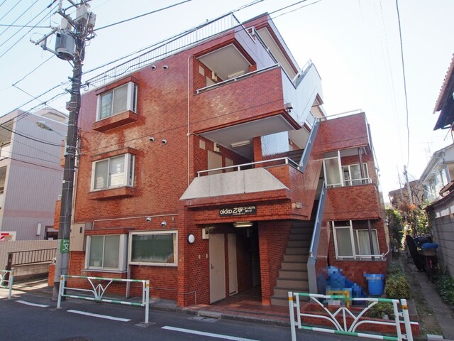 乙甲ユースフル幡ヶ谷の外観写真 - 渋谷区西原2丁目33番5号