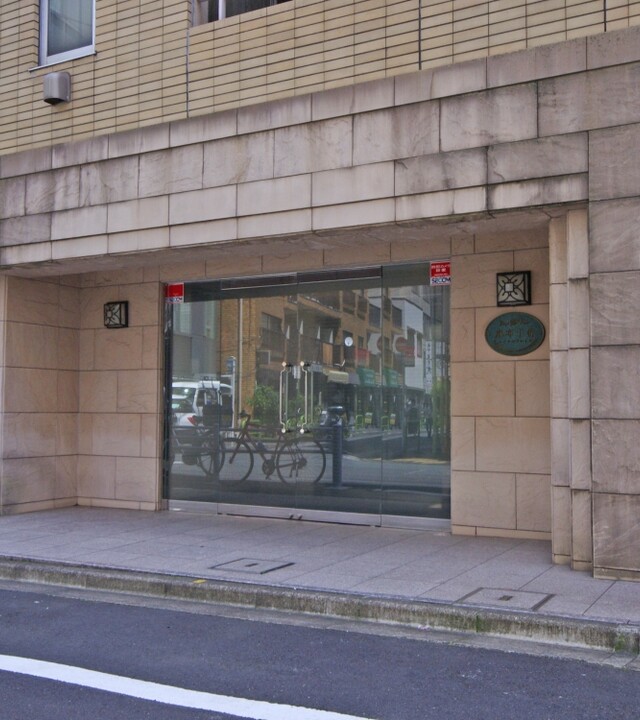 麻布十番ロイヤルプレイスの写真 4枚目