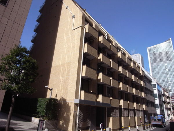 朝日虎ノ門マンションの外観写真 - 港区虎ノ門3丁目18番16号