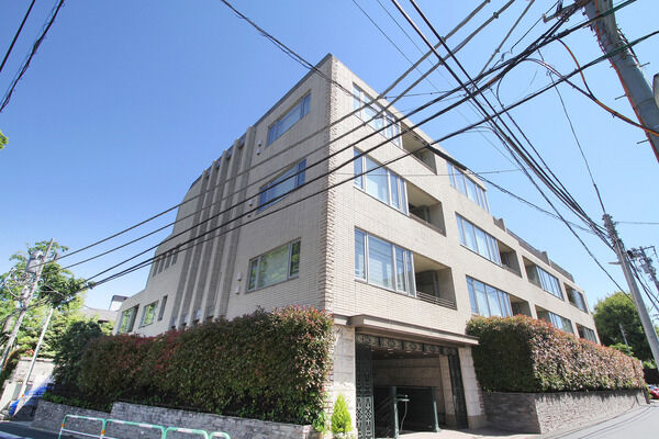 ルモンド代官山 外観（2025年撮影）