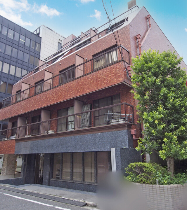 タウンコート六本木のエントランス・共用部