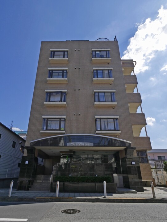 エレガンス尾山台のエントランス・共用部