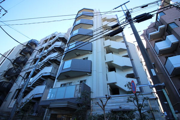 リシャール奥沢の外観写真 - 世田谷区奥沢3丁目39番8号