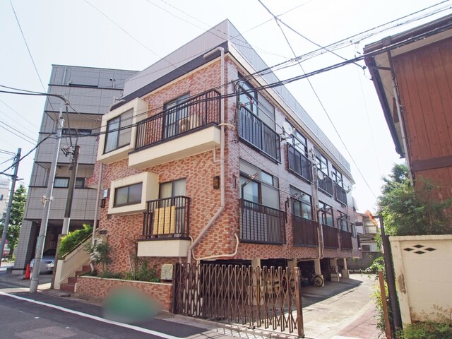 シャンブル駒沢の外観写真 - 世田谷区深沢4丁目28番8号