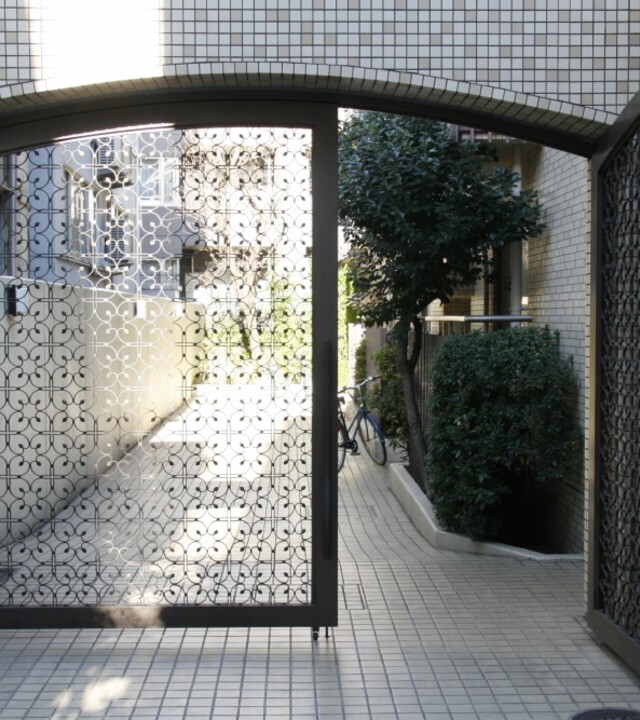 神宮前プリンスハイツの写真 3枚目