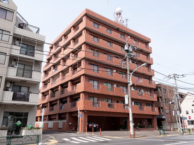 ハイライフ千石の外観写真 - 文京区千石3丁目15番6号