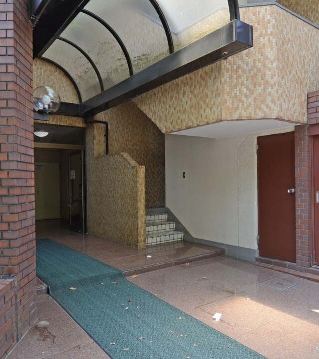 代々木伊藤ローヤルコーポの写真 4枚目