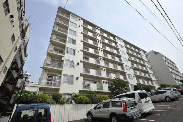 東建参宮橋マンションの外観写真 - 渋谷区代々木4丁目22番2号