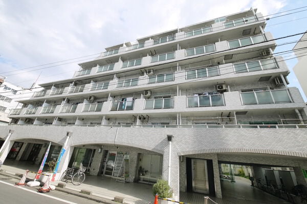 東海文京マンションのエントランス・共用部