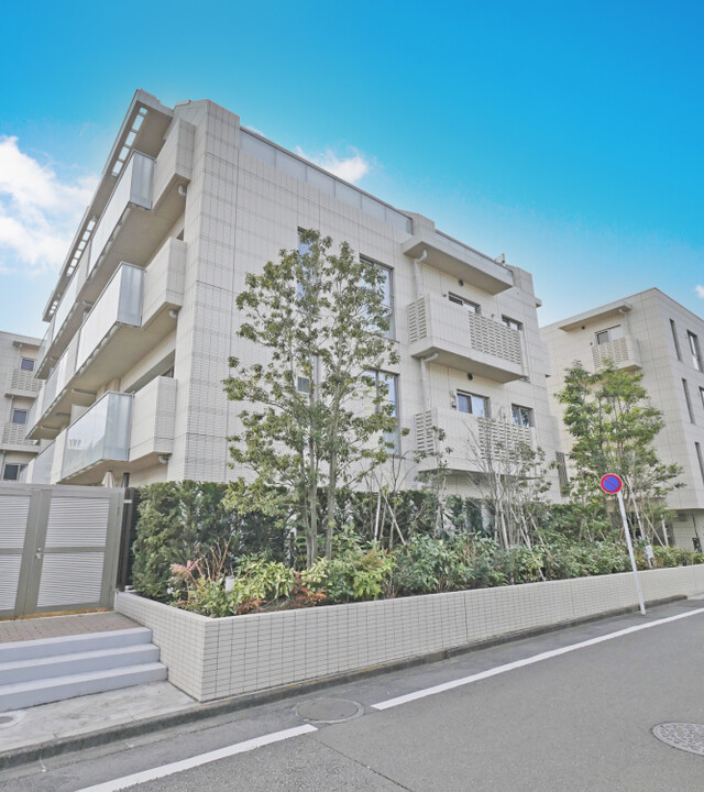 アールブラン玉川岡本レジデンスの写真 4枚目