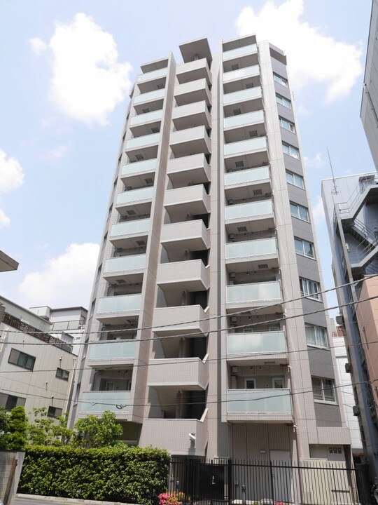 パークリュクス本郷のエントランス・共用部