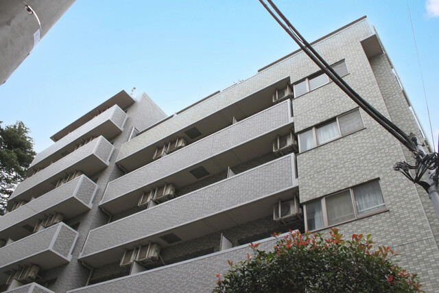 プレールドゥーク文京白山の外観写真 - 文京区白山2丁目18番17号