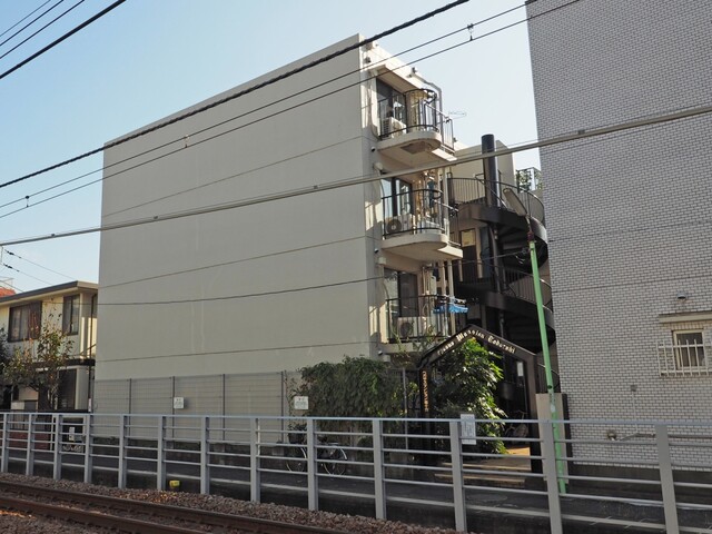 ペガサスマンション等々力の外観写真 - 世田谷区等々力2丁目23番17号