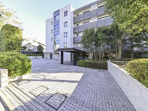 グランドヒルズ成城の写真 16枚目