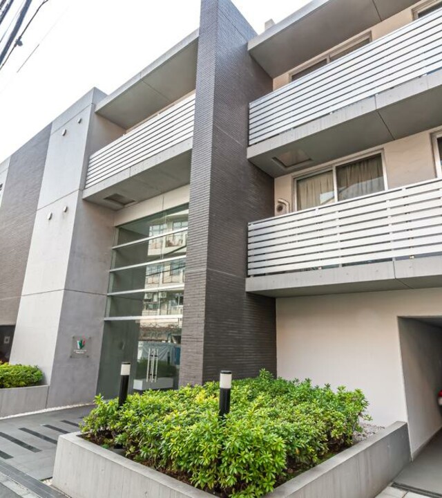 アルファニッシュ代々木神宮の外観写真 - 渋谷区代々木3丁目50番2号