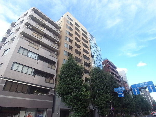 アクシルコート御茶の水のエントランス・共用部