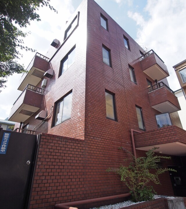 ロイヤル南麻布ガーデンの写真 6枚目