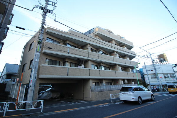 クレストフォルム奥沢の外観写真 - 世田谷区奥沢1丁目5番23号