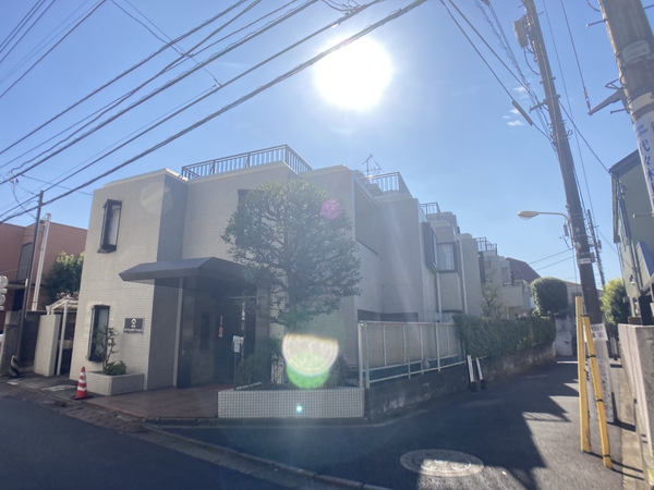 朝日代々木上原マンションの外観写真 - 渋谷区西原1丁目6番6号