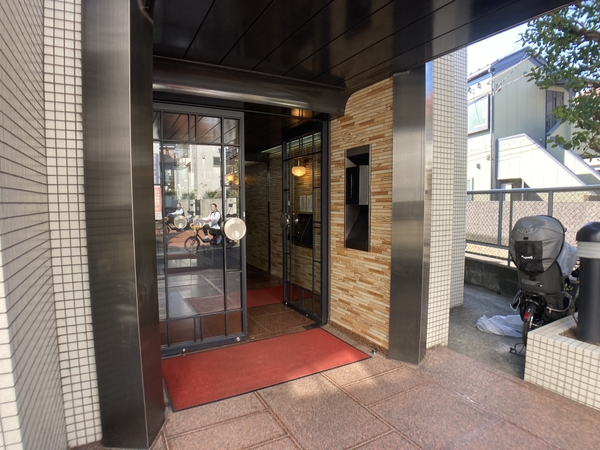 朝日代々木上原マンションの写真 3枚目