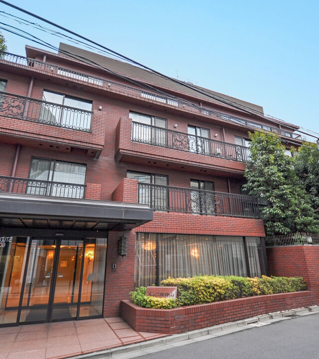 ドムス南青山のエントランス・共用部