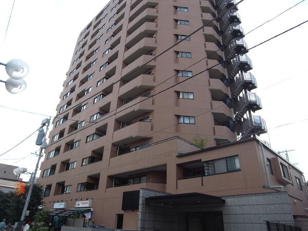 コスモ白金シティフォルムの外観写真 - 東京都心の高級マンション