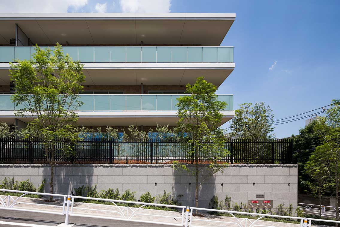 ザ・パークハウス広尾羽澤の外観写真 - 渋谷区広尾3丁目12番17号