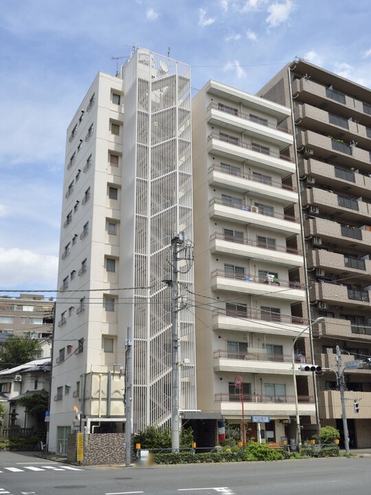 サカエ音羽マンションの外観写真 - 文京区音羽1丁目3番3号