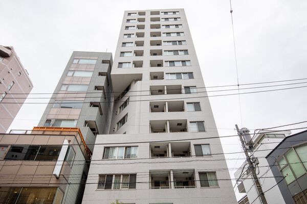 オープンレジデンシア南青山骨董通りの外観写真 - 港区南青山6丁目6番21号