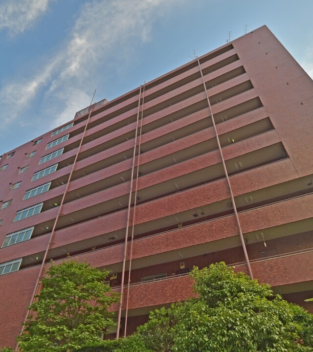 ハイライフ三田のエントランス・共用部