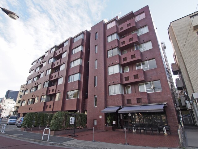 ロジマン西麻布の外観写真 - 東京都心の高級マンション