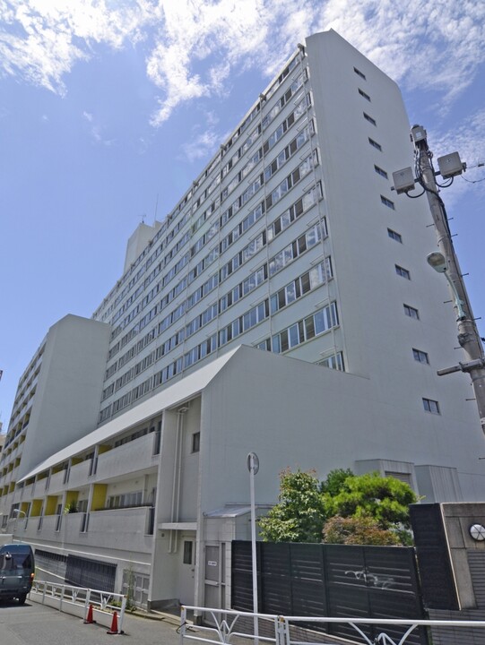 神宮前コーポラスの外観写真 - 渋谷区神宮前6丁目25番8号