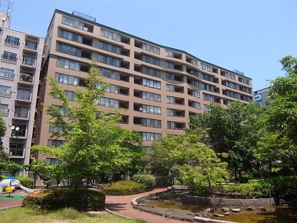 クイーンズパレス東京中央の外観写真 - 中央区八丁堀4丁目12番4号