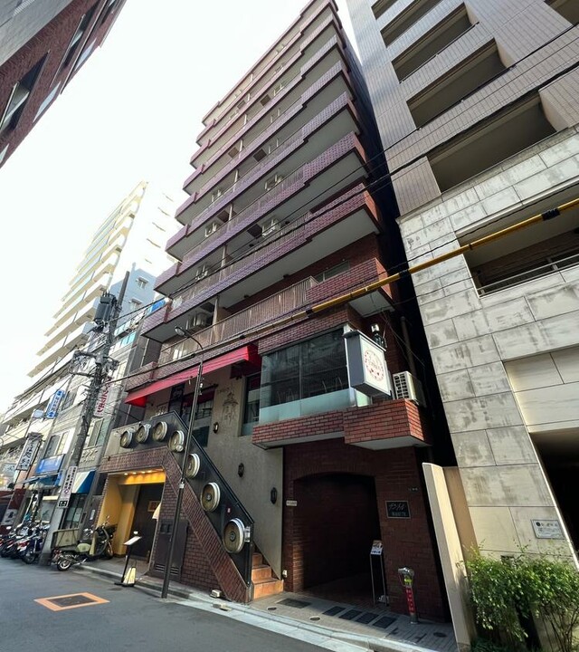 サントル銀座四丁目の外観写真 - 中央区銀座4丁目14番15号