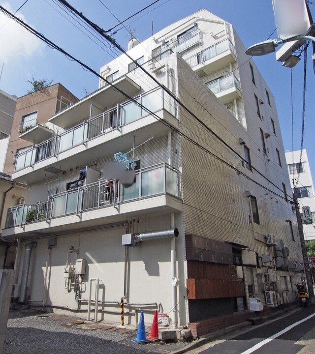 ルミエール元麻布のエントランス・共用部