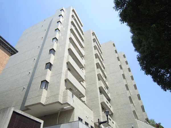 有栖川パークヒルズの外観写真 - 港区南麻布5丁目6番48号