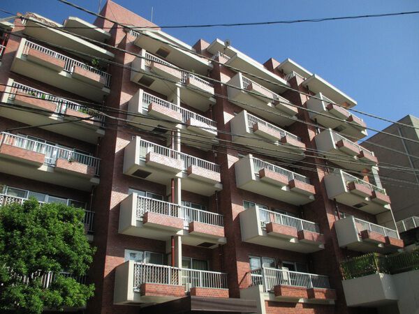 サンビューハイツ渋谷の外観写真 - 渋谷区猿楽町7番8号