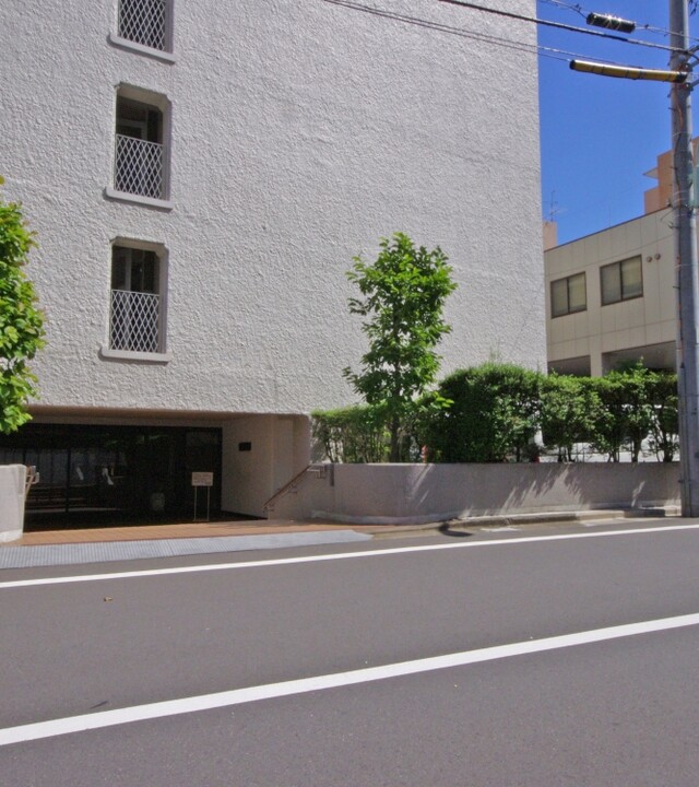 ヴィラ赤坂の写真 10枚目