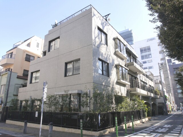 北青山ホームズの外観写真 - 東京都心の高級マンション