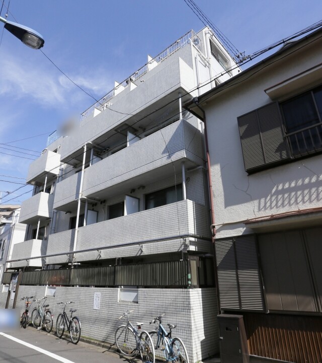 メゾンドネージュのエントランス・共用部